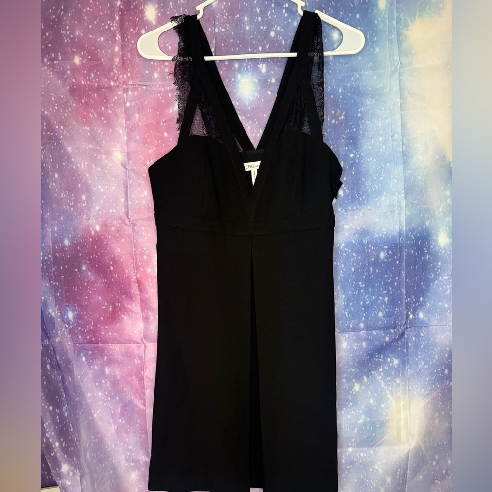 BCBGeneration little black dress 🛍